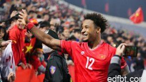 Nguyễn Xuân Son là ai? Tìm hiểu ngôi sao mới của Đội tuyển Việt Nam Nguyễn Xuân Son là ai? Tìm hiểu ngôi sao mới của Đội tuyển Việt Nam 2